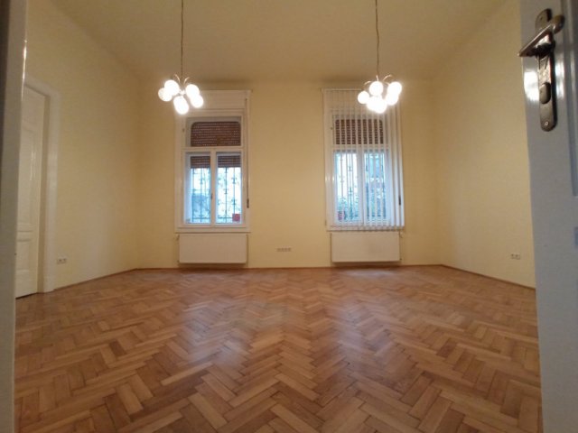 Kiadó iroda, Budapesten, XIV. kerületben, Izsó utcában