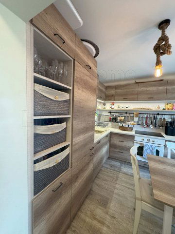 Eladó családi ház, Balatonkenesén 499 M Ft, 3 szobás