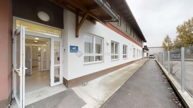 Eladó ipari ingatlan, Szentendrén 368 M Ft / költözzbe.hu