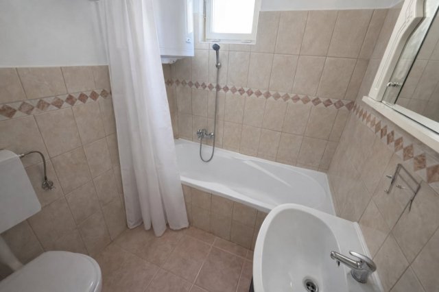 Eladó nyaraló, Harkányban 34.99 M Ft, 3 szobás