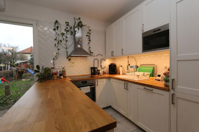 Eladó családi ház, Budapesten, XVI. kerületben 154 M Ft