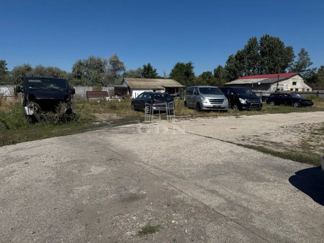 Eladó ipari ingatlan, Szigethalmon 250 M Ft, 20 szobás