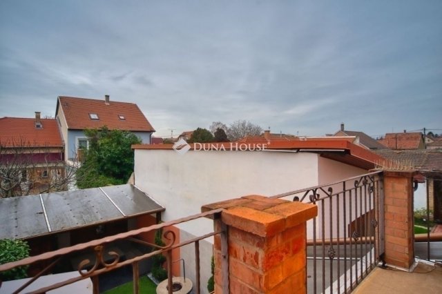 Eladó ikerház, Budapesten, XX. kerületben 124.9 M Ft, 5 szobás