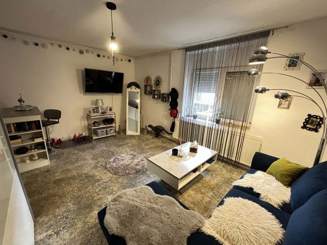 Eladó sorház, Pécsett 64.99 M Ft, 5 szobás