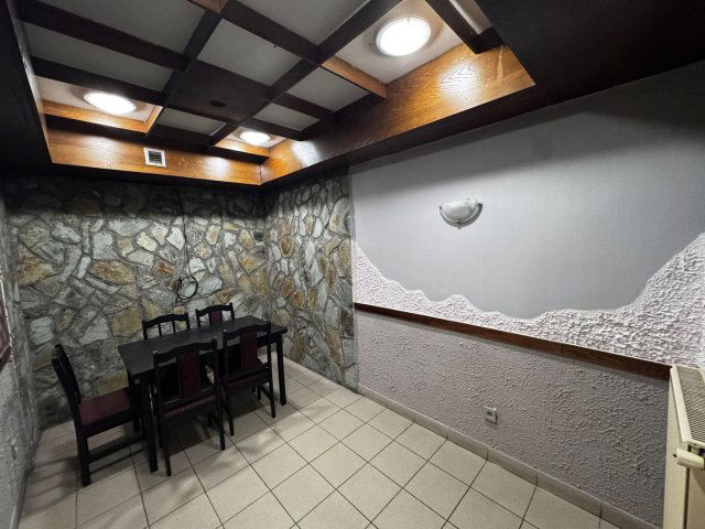 Kiadó ipari ingatlan, Zalaegerszegen 240 E Ft / hó