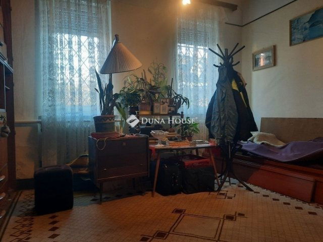 Eladó családi ház, Budapesten, XVIII. kerületben 75 M Ft