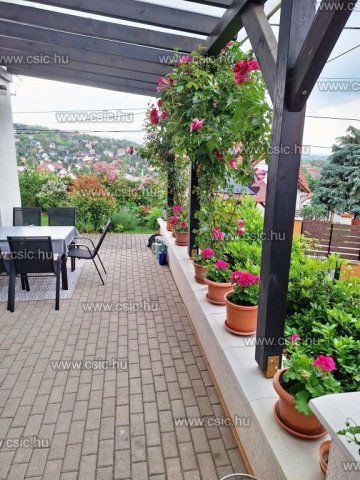 Eladó ikerház, Pomázon 139 M Ft, 3 szobás / költözzbe.hu