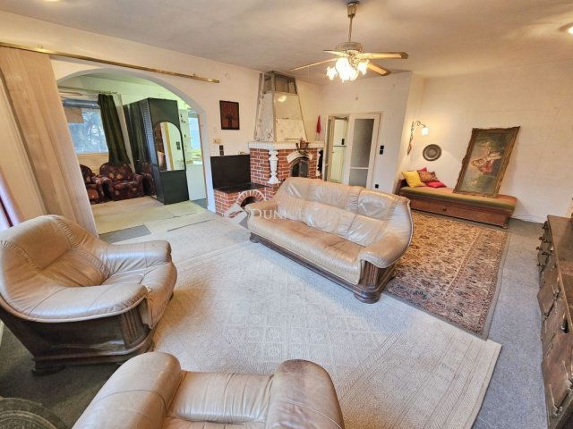 Eladó ikerház, Csömörön 89 M Ft, 2 szobás