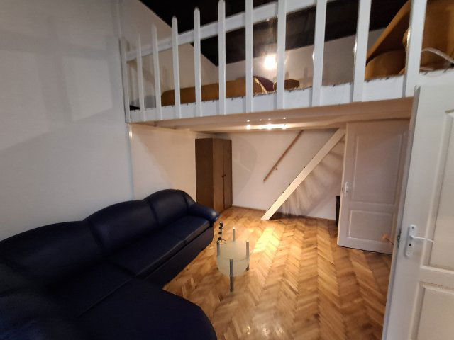 Eladó téglalakás, Budapesten, VIII. kerületben 62.5 M Ft