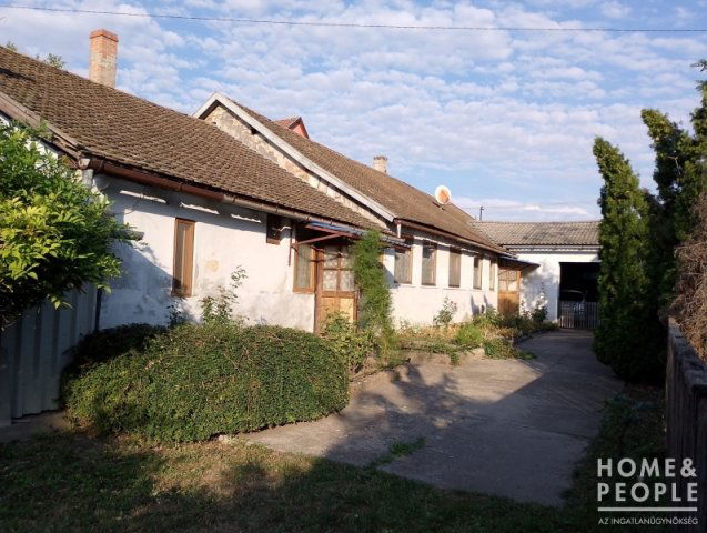 Eladó családi ház, Hódmezővásárhelyen 79.1 M Ft, 3 szobás