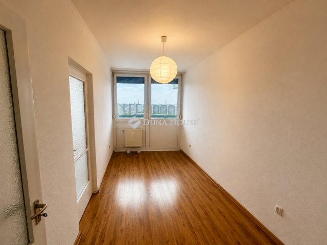 Eladó téglalakás, Budapesten, XX. kerületben 74.9 M Ft, 3 szobás