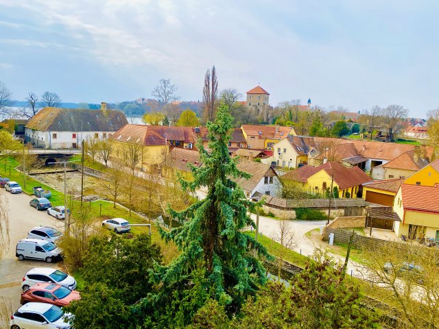 Eladó téglalakás, Tatán, Bartók Béla utcában 79.5 M Ft