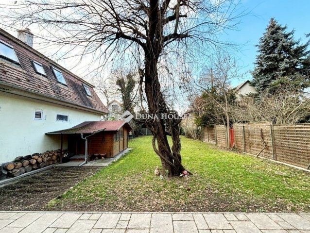Eladó családi ház, Budapesten, III. kerületben 185 M Ft