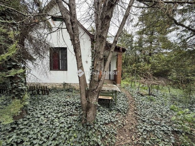 Eladó családi ház, Kecskeméten 28.999 M Ft, 2 szobás