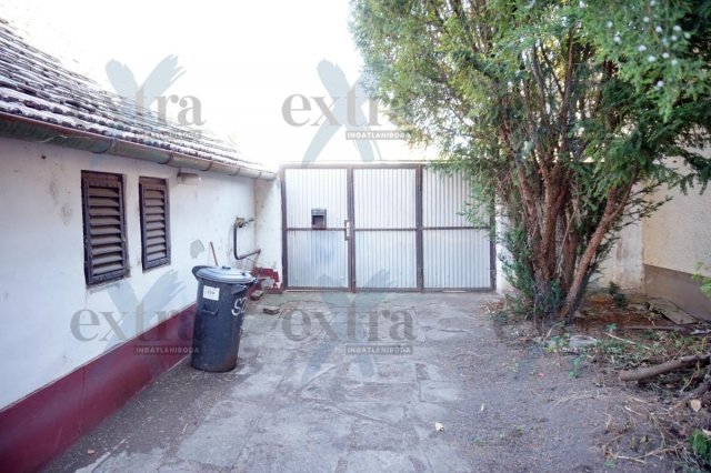 Eladó családi ház, Szegeden 29.9 M Ft, 3 szobás