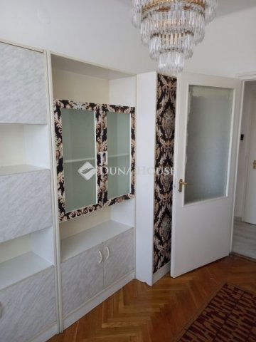 Eladó panellakás, Budapesten, XVI. kerületben 61.9 M Ft, 3 szobás