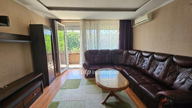 Eladó panellakás, Budapesten, XXI. kerületben 70.9 M Ft