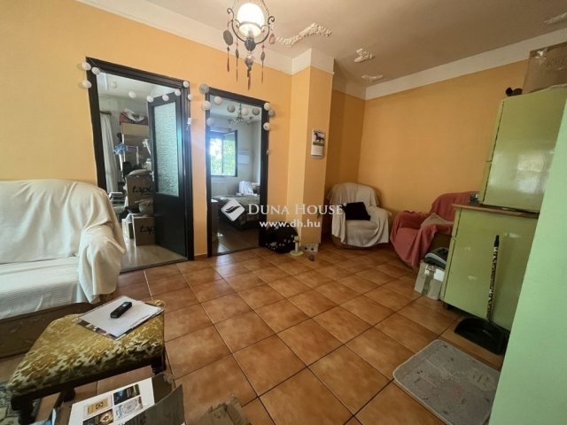 Eladó családi ház, Úrin 49.9 M Ft, 4 szobás