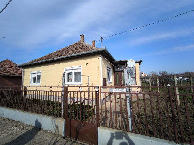 Eladó családi ház, Berettyóújfaluban, Tóth Árpád utcában