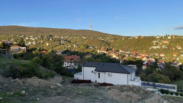 Eladó telek, Pécsett 159.99 M Ft / költözzbe.hu