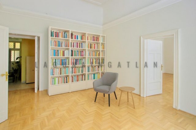 Kiadó téglalakás, albérlet, V. kerületben, Báthory utcában