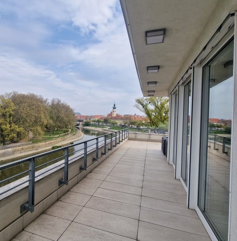 Eladó téglalakás, Győrött 410 M Ft, 3 szobás