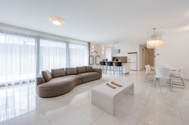 Eladó családi ház, Remeteszőlősön 259.9 M Ft, 4 szobás