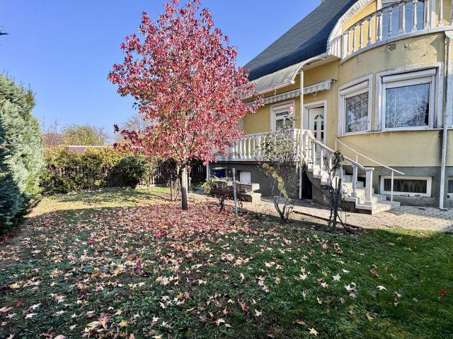 Eladó családi ház, Budapesten, XVIII. kerületben, Cserép utcában