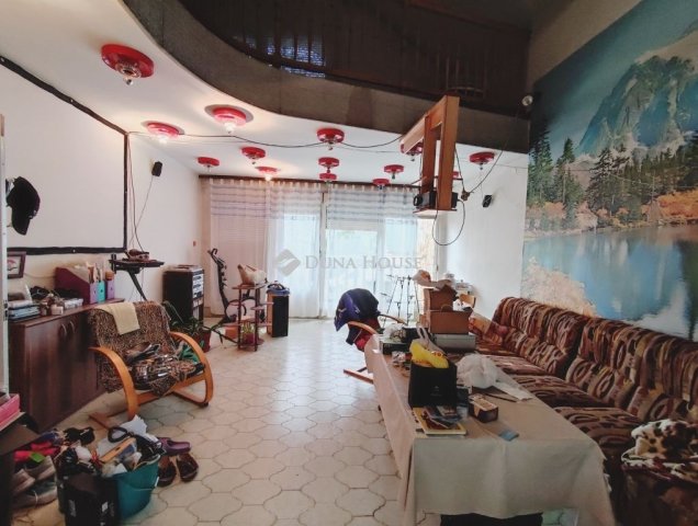 Eladó családi ház, Budapesten, XVIII. kerületben 149.9 M Ft