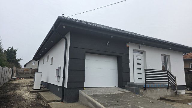 Eladó családi ház, Érden 164.8 M Ft, 5 szobás