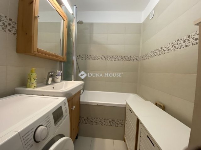 Eladó panellakás, Budapesten, IV. kerületben 82 M Ft, 3 szobás