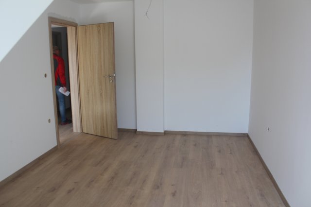 Eladó téglalakás, Kapuváron 76 M Ft, 2 szobás