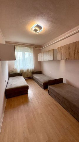 Kiadó családi ház, albérlet, Debrecenben 750 E Ft / hó