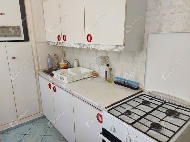 Kiadó panellakás, albérlet, Debrecenben 120 E Ft / hó, 2 szobás