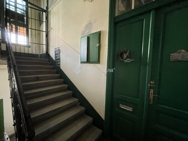 Eladó téglalakás, Szombathelyen 39.99 M Ft, 2 szobás