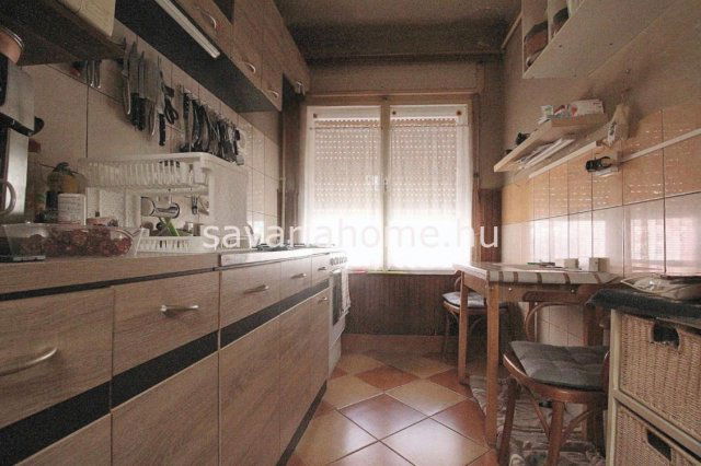 Eladó családi ház, Szombathelyen 58 M Ft, 4 szobás