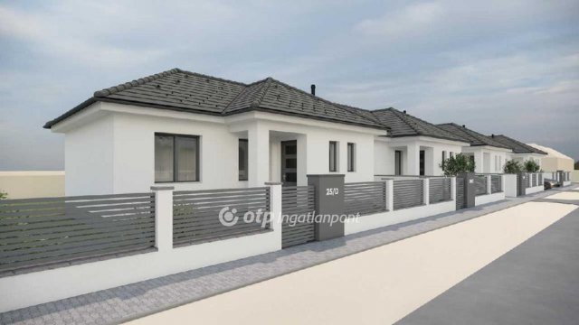 Eladó családi ház, Adácson 39 M Ft, 3 szobás