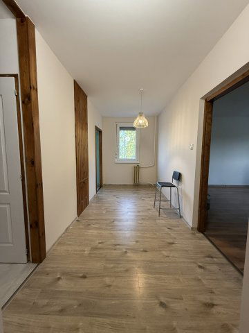 Eladó téglalakás, Bicskén, Akácfa utcában 54.5 M Ft, 4 szobás