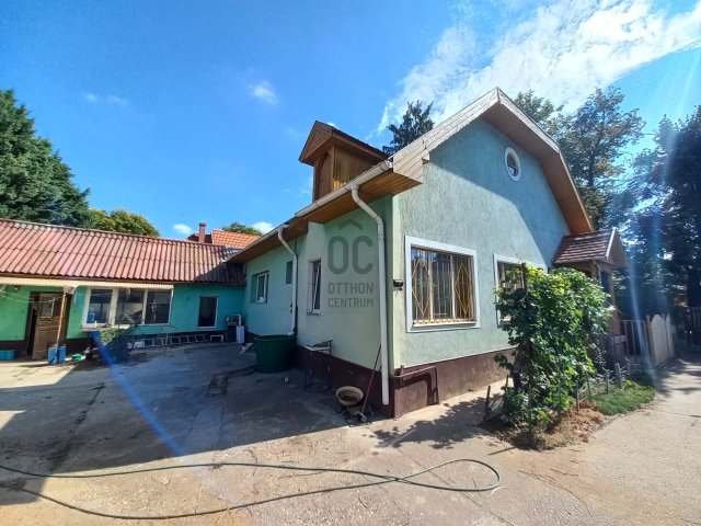 Eladó családi ház, Debrecenben 195 M Ft, 3 szobás