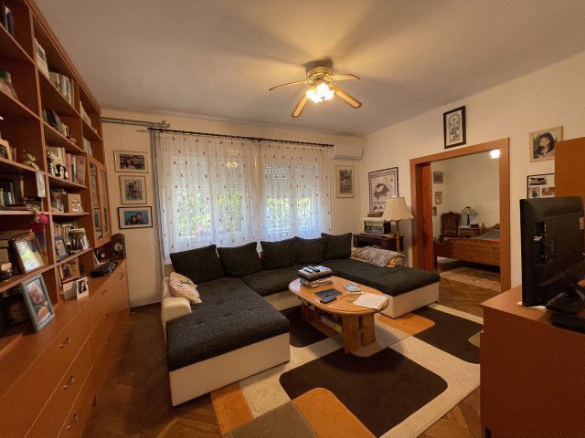 Eladó családi ház, Szigetcsépen 59.5 M Ft, 3 szobás