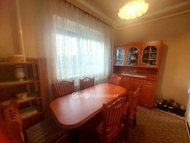 Eladó családi ház, Hosszúpályin 45 M Ft, 3 szobás
