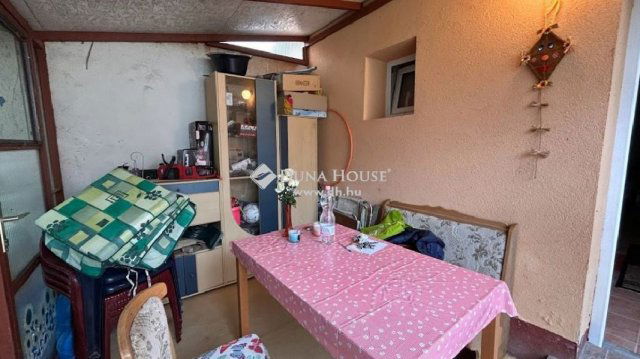 Eladó családi ház, Hegyfalun 17.9 M Ft, 2 szobás