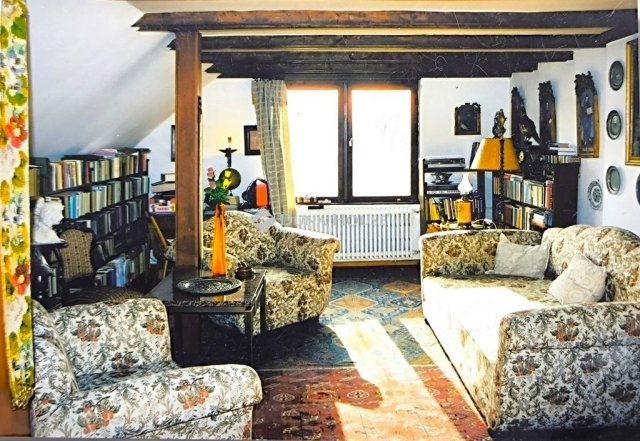 Eladó családi ház, Esztergomban 149.9 M Ft, 9 szobás