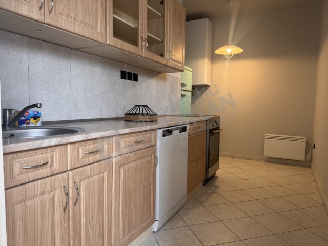 Kiadó téglalakás, albérlet, III. kerületben, Remetehegyi úton