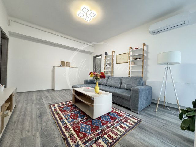 Kiadó téglalakás, albérlet, Pécsett, József utcában, 2 szobás