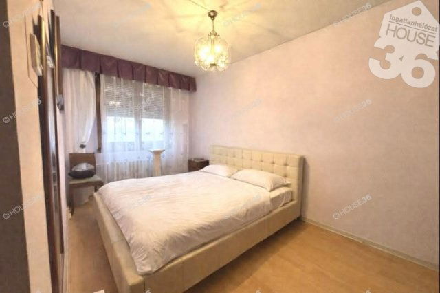 Eladó panellakás, Kecskeméten 38.9 M Ft, 2 szobás