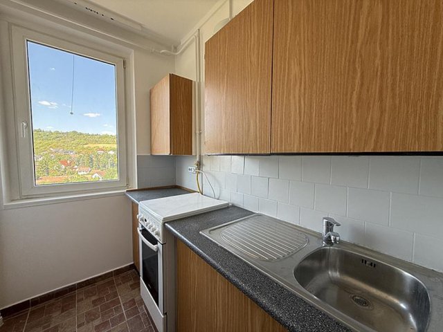 Kiadó panellakás, albérlet, Budapesten, III. kerületben