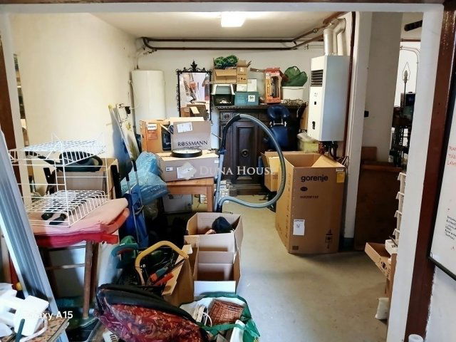 Eladó családi ház, Budapesten, III. kerületben 129.9 M Ft