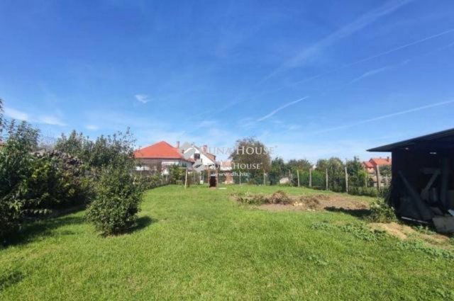 Eladó családi ház, Szombathelyen 79.9 M Ft, 6 szobás