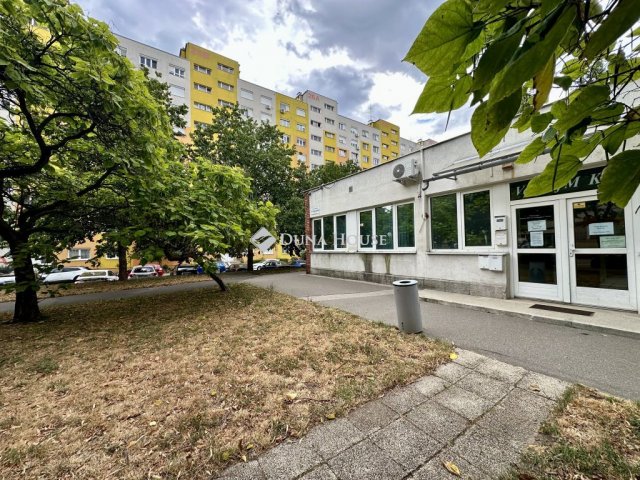 Eladó iroda, Budapesten, XI. kerületben 199 M Ft, 20 szobás